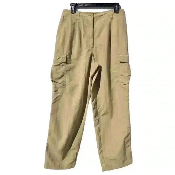 LL BEAN WOMENS TRAVELER CARGO OUTDOORS PANT KAHKI LIGHT WEIGHT Sz. 10 - Picture 1 of 10